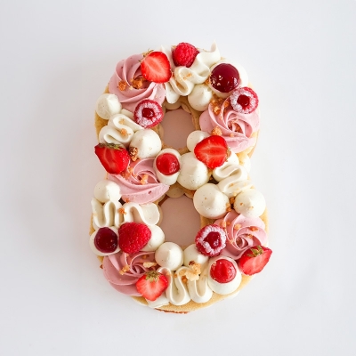 Number cake 4p vanille fruits rouges